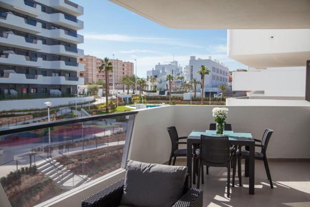 Bahia Apartment Arenales del Sol Exterior photo